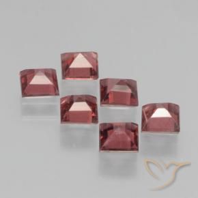 Shop natural 2.48ct ミディアムレッド パイロープガーネット gems, 四角形, from モザンビーグ at GemSelect. In stock, global shipping!