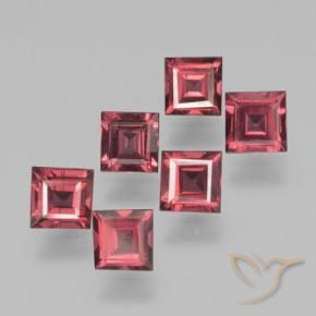 Shop natural 2.55ct ミディアムレッド パイロープガーネット gems, 四角形, from モザンビーグ at GemSelect. In stock, global shipping!