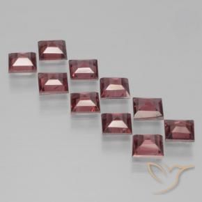 Shop natural 3.82ct ディープレッド パイロープガーネット gems, 四角形, from モザンビーグ at GemSelect. In stock, global shipping!