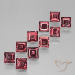 Shop natural 4.68ct ミディアムレッド パイロープガーネット gems, 四角形, from モザンビーグ at GemSelect. In stock, global shipping!