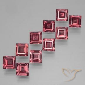 Shop natural 4.26ct ディープレッド パイロープガーネット gems, 四角形, from モザンビーグ at GemSelect. In stock, global shipping!