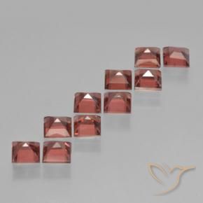 Shop natural 4.78ct ミディアムレッド パイロープガーネット gems, 四角形, from モザンビーグ at GemSelect. In stock, global shipping!