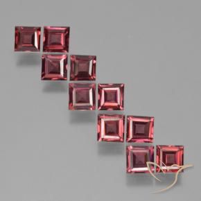 Shop natural 3.80ct ディープレッド パイロープガーネット gems, 四角形, from モザンビーグ at GemSelect. In stock, global shipping!