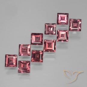 Shop natural 4.00ct ミディアムレッド パイロープガーネット gems, 四角形, from モザンビーグ at GemSelect. In stock, global shipping!