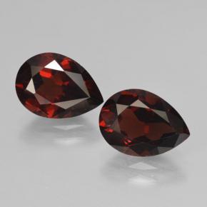 自然派の商品を探す 4.95ct 黒がかった赤 パイロープガーネット 宝石, 洋梨の形, モザンビーグ からGemSelectで. 在庫あり、世界各国へ発送!