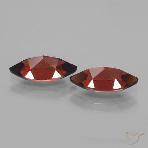 Shop natural 4.45ct 濃いブラッドレッド パイロープガーネット gems, マーキーズ, from モザンビーグ at GemSelect. In stock, global shipping!