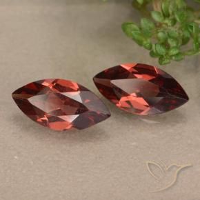 Shop natural 2.09ct ディープレッド パイロープガーネット gems, マーキーズ, from モザンビーグ at GemSelect. In stock, global shipping!