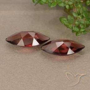 Shop natural 2.09ct ディープレッド パイロープガーネット gems, マーキーズ, from モザンビーグ at GemSelect. In stock, global shipping!