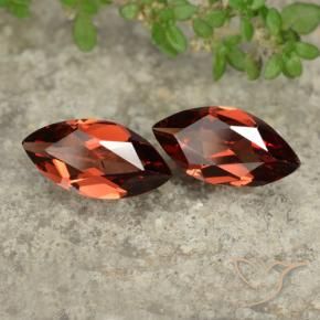 Shop natural 2.34ct スカーレットレッド パイロープガーネット gems, マーキーズ, from モザンビーグ at GemSelect. In stock, global shipping!