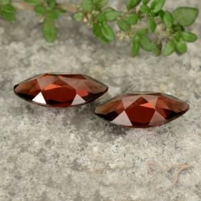Shop natural 2.34ct スカーレットレッド パイロープガーネット gems, マーキーズ, from モザンビーグ at GemSelect. In stock, global shipping!