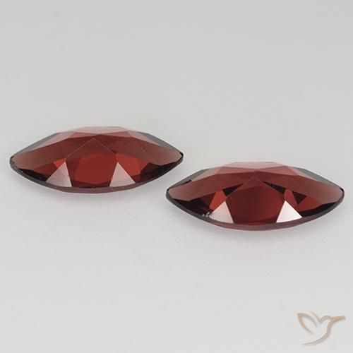 Shop natural 2.17ct ダークレッド パイロープガーネット gems, マーキーズ, from モザンビーグ at GemSelect. In stock, global shipping!
