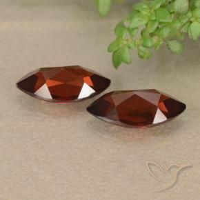 Shop natural 2.49ct ディープレッド パイロープガーネット gems, マーキーズ, from モザンビーグ at GemSelect. In stock, global shipping!