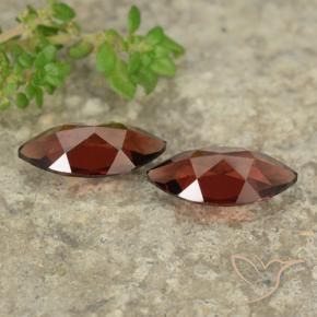Shop natural 2.41ct 明るい赤 パイロープガーネット gems, マーキーズ, from モザンビーグ at GemSelect. In stock, global shipping!