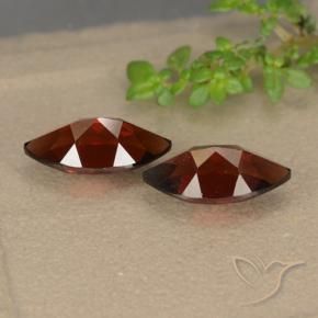 Shop natural 2.97ct ディープレッド パイロープガーネット gems, マーキーズ, from モザンビーグ at GemSelect. In stock, global shipping!
