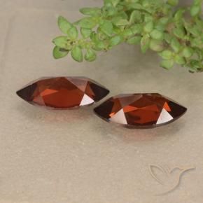 Shop natural 2.54ct ダークレッド パイロープガーネット gems, マーキーズ, from モザンビーグ at GemSelect. In stock, global shipping!