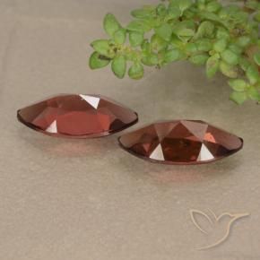 Shop natural 2.52ct スカーレットレッド パイロープガーネット gems, マーキーズ, from モザンビーグ at GemSelect. In stock, global shipping!