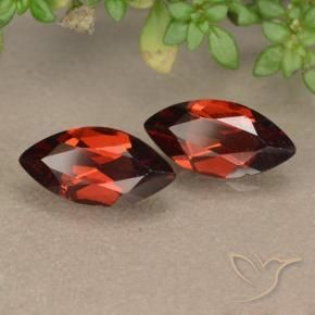 Shop natural 2.03ct メルローレッド パイロープガーネット gems, マーキーズ, from モザンビーグ at GemSelect. In stock, global shipping!