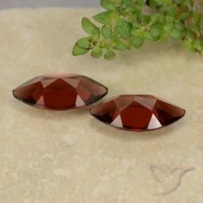 Shop natural 2.45ct ディープレッド パイロープガーネット gems, マーキーズ, from モザンビーグ at GemSelect. In stock, global shipping!