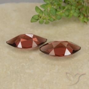 Shop natural 2.38ct 明るい赤 パイロープガーネット gems, マーキーズ, from モザンビーグ at GemSelect. In stock, global shipping!