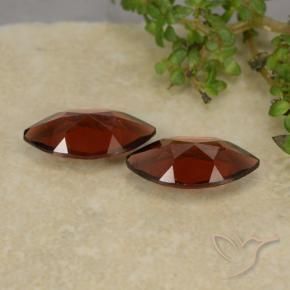 Shop natural 2.37ct ダークレッド パイロープガーネット gems, マーキーズ, from モザンビーグ at GemSelect. In stock, global shipping!