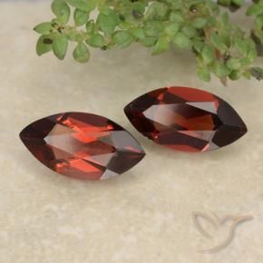 Shop natural 2.06ct 濃い赤 パイロープガーネット gems, マーキーズ, from モザンビーグ at GemSelect. In stock, global shipping!