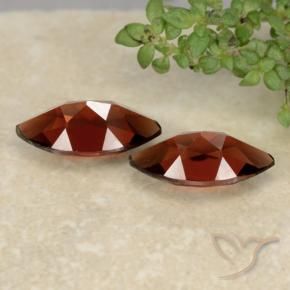 Shop natural 2.65ct 濃い赤 パイロープガーネット gems, マーキーズ, from モザンビーグ at GemSelect. In stock, global shipping!