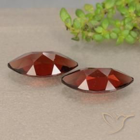 Shop natural 2.54ct ダークレッド パイロープガーネット gems, マーキーズ, from モザンビーグ at GemSelect. In stock, global shipping!