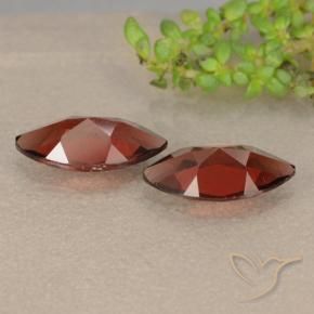 Shop natural 2.44ct ダークレッド パイロープガーネット gems, マーキーズ, from モザンビーグ at GemSelect. In stock, global shipping!