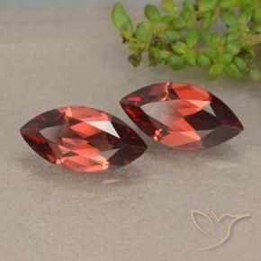 Shop natural 2.42ct スカーレットレッド パイロープガーネット gems, マーキーズ, from モザンビーグ at GemSelect. In stock, global shipping!