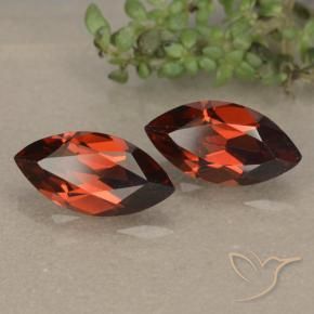 Shop natural 2.49ct ディープレッド パイロープガーネット gems, マーキーズ, from モザンビーグ at GemSelect. In stock, global shipping!