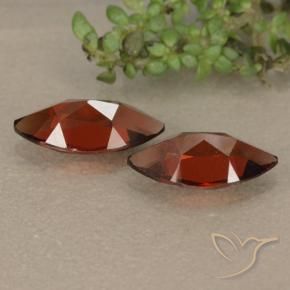 Shop natural 2.49ct ディープレッド パイロープガーネット gems, マーキーズ, from モザンビーグ at GemSelect. In stock, global shipping!