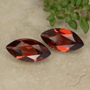 Shop natural 2.18ct ディープレッド パイロープガーネット gems, マーキーズ, from モザンビーグ at GemSelect. In stock, global shipping!