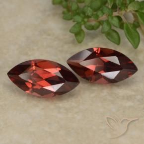Shop natural 2.25ct 濃いスカーレットレッド パイロープガーネット gems, マーキーズ, from モザンビーグ at GemSelect. In stock, global shipping!