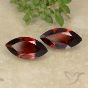 Shop natural 2.37ct 濃いブラッドレッド パイロープガーネット gems, マーキーズ, from モザンビーグ at GemSelect. In stock, global shipping!