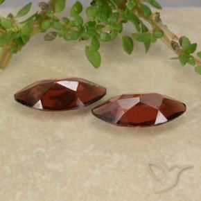 Shop natural 2.22ct ディープレッド パイロープガーネット gems, マーキーズ, from モザンビーグ at GemSelect. In stock, global shipping!