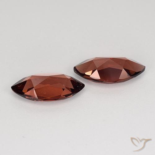 Shop natural 2.39ct ダークレッド パイロープガーネット gems, マーキーズ, from モザンビーグ at GemSelect. In stock, global shipping!