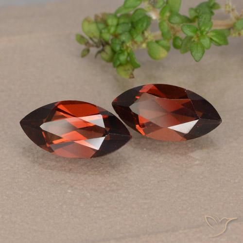 Shop natural 2.80ct ダークレッド パイロープガーネット gems, マーキーズ, from モザンビーグ at GemSelect. In stock, global shipping!