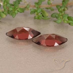 Shop natural 2.48ct ダークレッド パイロープガーネット gems, マーキーズ, from モザンビーグ at GemSelect. In stock, global shipping!