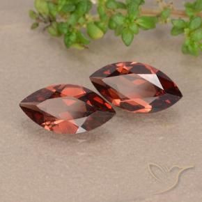 Shop natural 2.21ct ダークレッド パイロープガーネット gems, マーキーズ, from モザンビーグ at GemSelect. In stock, global shipping!