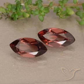 Shop natural 2.54ct ダークレッド パイロープガーネット gems, マーキーズ, from モザンビーグ at GemSelect. In stock, global shipping!