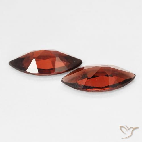 Shop natural 2.00ct 濃いスカーレットレッド パイロープガーネット gems, マーキーズ, from モザンビーグ at GemSelect. In stock, global shipping!