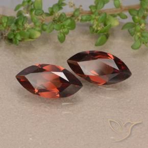 Shop natural 2.15ct ミディアムレッド パイロープガーネット gems, マーキーズ, from モザンビーグ at GemSelect. In stock, global shipping!