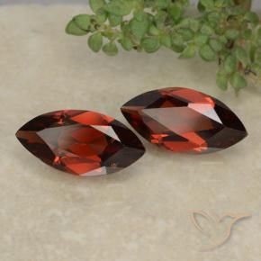 Shop natural 2.30ct 濃いブラッドレッド パイロープガーネット gems, マーキーズ, from モザンビーグ at GemSelect. In stock, global shipping!