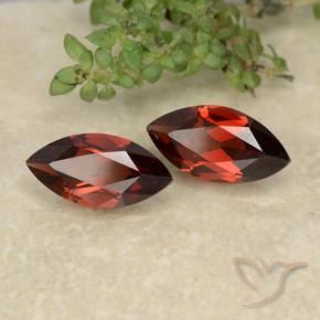 Shop natural 2.46ct ディープレッド パイロープガーネット gems, マーキーズ, from モザンビーグ at GemSelect. In stock, global shipping!