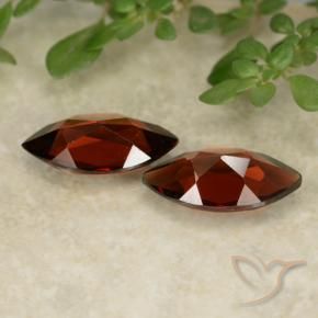 Shop natural 2.30ct ディープレッド パイロープガーネット gems, マーキーズ, from モザンビーグ at GemSelect. In stock, global shipping!