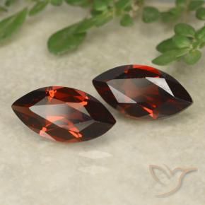 Shop natural 2.61ct ダークレッド パイロープガーネット gems, マーキーズ, from モザンビーグ at GemSelect. In stock, global shipping!