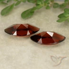 Shop natural 2.61ct ダークレッド パイロープガーネット gems, マーキーズ, from モザンビーグ at GemSelect. In stock, global shipping!