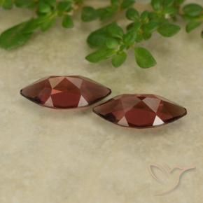 Shop natural 2.38ct 濃いスカーレットレッド パイロープガーネット gems, マーキーズ, from モザンビーグ at GemSelect. In stock, global shipping!