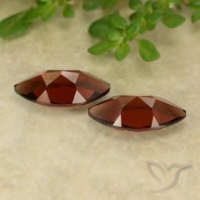 Shop natural 2.63ct ディープレッド パイロープガーネット gems, マーキーズ, from モザンビーグ at GemSelect. In stock, global shipping!