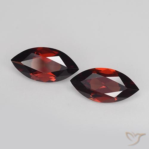 Shop natural 2.31ct ディープレッド パイロープガーネット gems, マーキーズ, from モザンビーグ at GemSelect. In stock, global shipping!